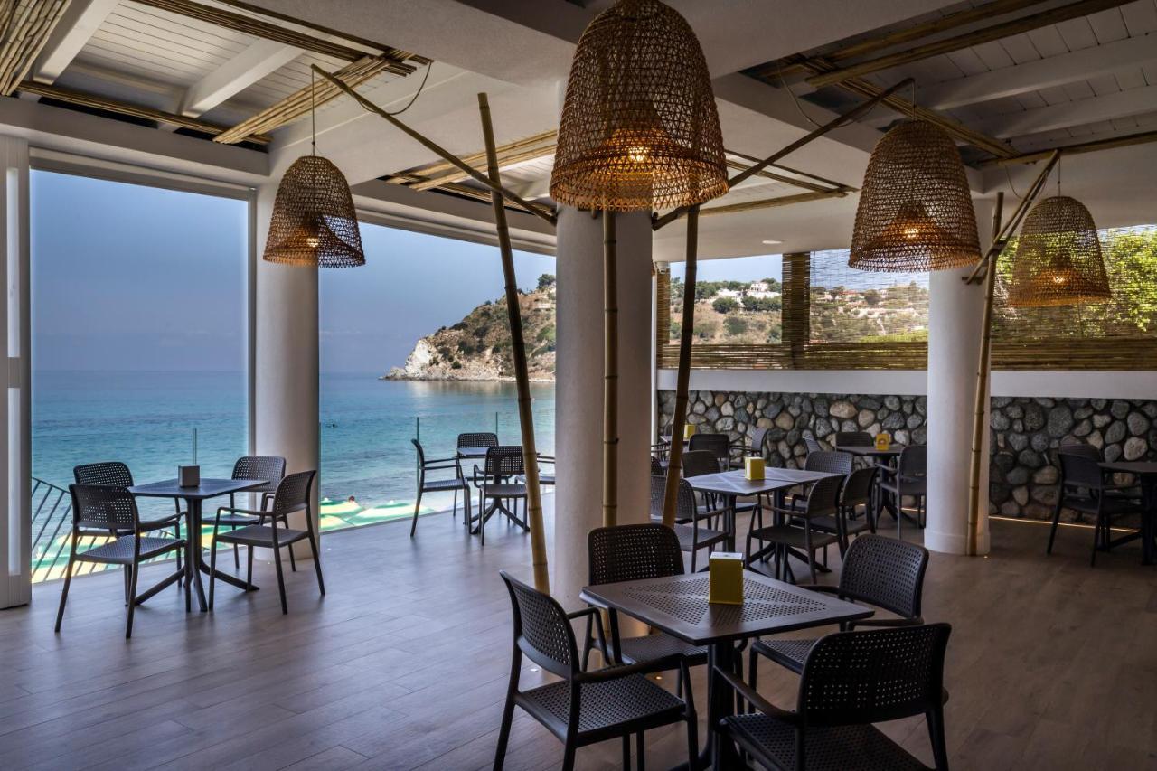 Villaggio Albergo Da Ciccio Sul Mare Capo Vaticano Exteriör bild